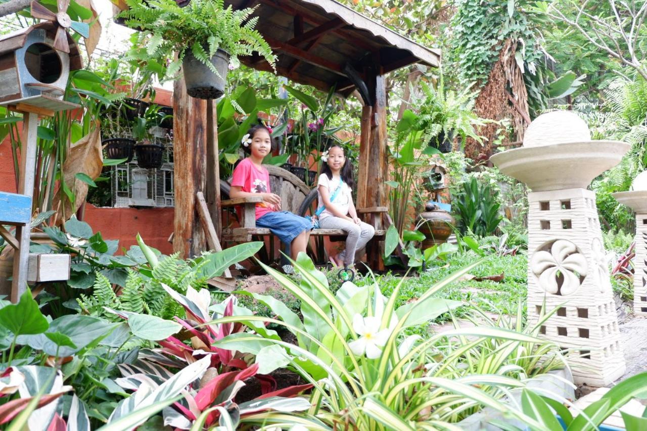The Park And Habitación en casa particular